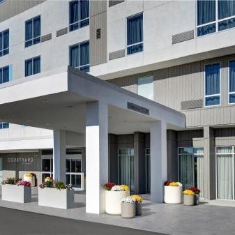 Courtyard by Marriott Hamilton Thumbnail