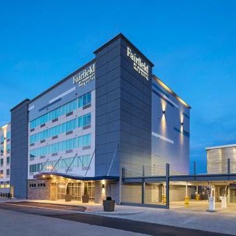 Fairfield Inn & Suites by Marriott St. Louis Downtown Thumbnail
