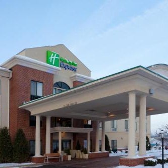 Holiday Inn Express Lordstown Newton Falls Warren By IHG