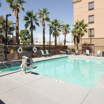 Hampton Inn By Hilton And Suites Las Vegas Airport Thumbnail