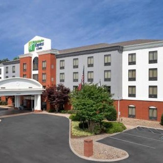 Holiday Inn Express & Suites Knoxville-Clinton By IHG Thumbnail