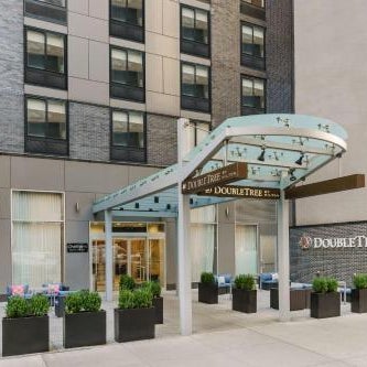 DoubleTree by Hilton Hotel New York City - Chelsea Thumbnail