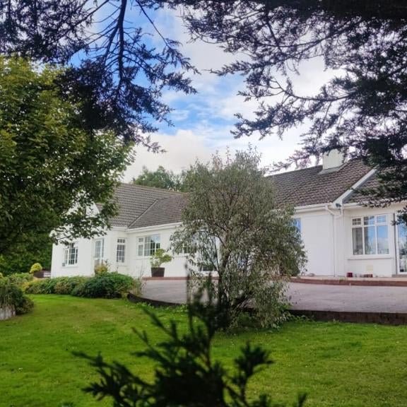 Happy Hill Guesthouse
