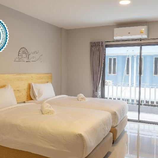 Fine Bed Hotel