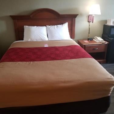 FALLS INN Thumbnail