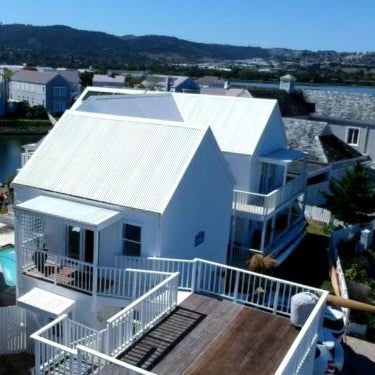 Thesen View - exquisite views with bikes & canoe