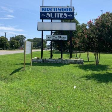 Suburban Studios Newport News - Hampton Thumbnail