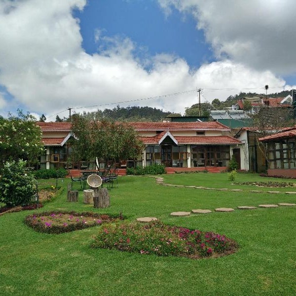 Sherlock Homes  A Heritage Theme Hotel