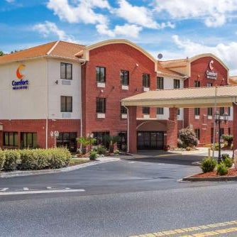 Comfort Inn & Suites Midway - Tallahassee West Thumbnail