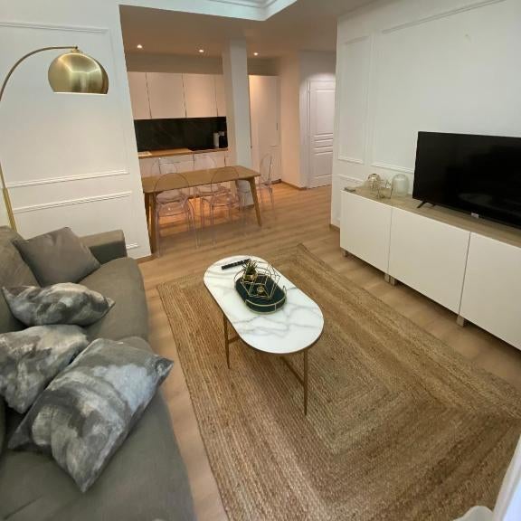 Lovely Spacious Large Patio Heart of Monaco Thumbnail