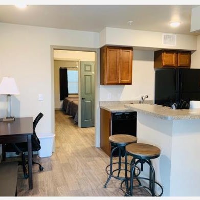 Eagle's Den Suites Andrews a Travelodge by Wyndham Thumbnail