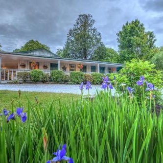 Linville Falls Lodge & Cottages Thumbnail
