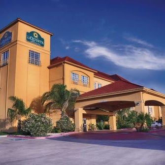 La Quinta Inn & Suites by Wyndham Alice Thumbnail