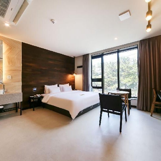 Le Idea Hotel