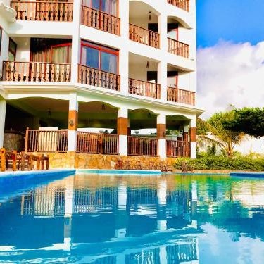 Zanoceanique Hotel Thumbnail