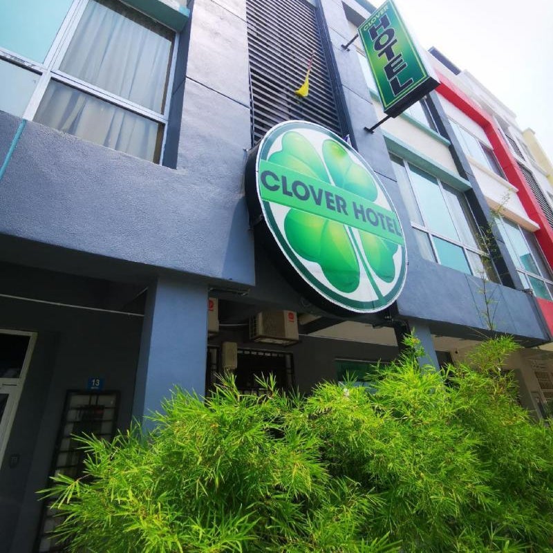 Clover Hotel