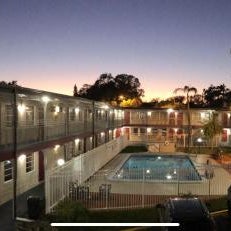 Budget Inn - St. Petersburg Thumbnail