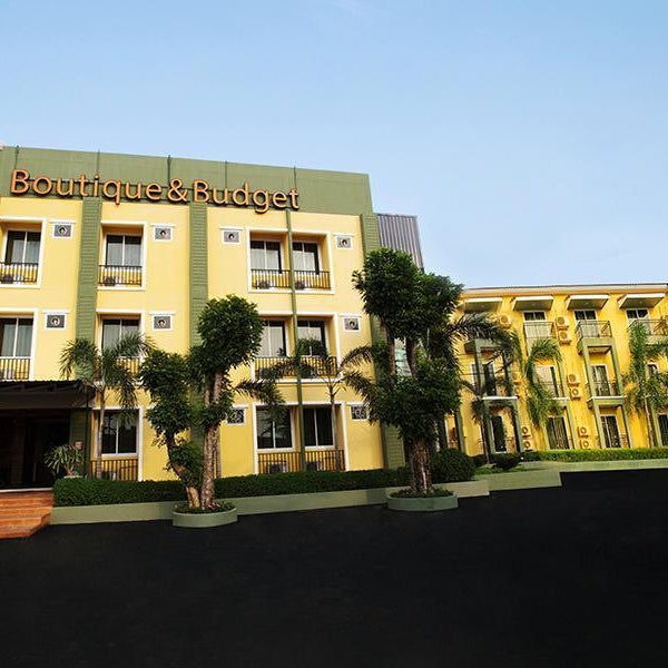 B2 Buriram Boutique and Budget Hotel