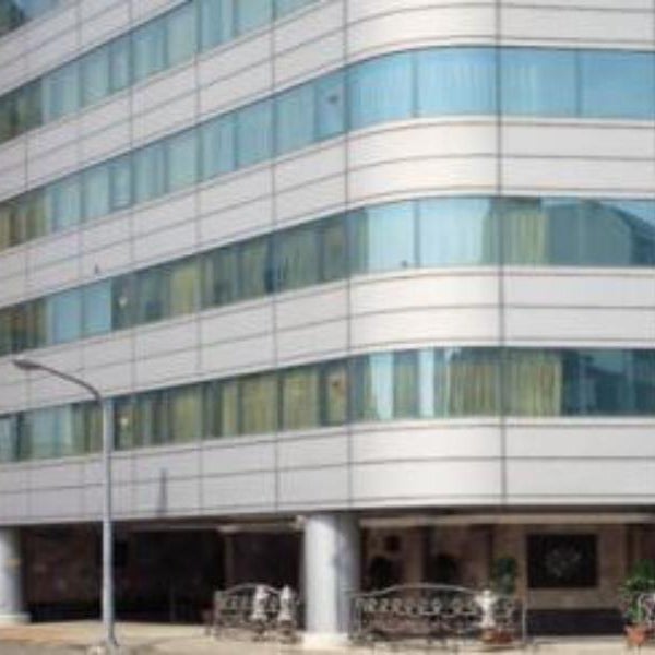 Blue sky Business hotel Thumbnail