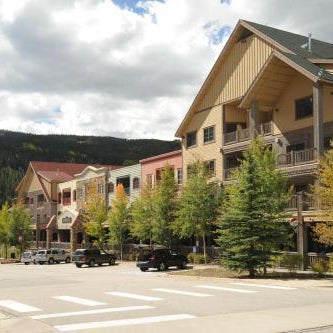 Expedition Station Condos by Vail Resorts