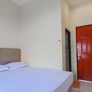 RedDoorz near Arka Sepinggan Airport Balikpapan