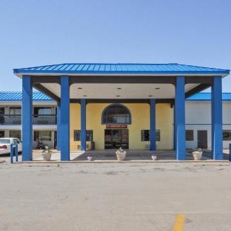 Lonestar Inn & Suites, Erick OK - Hwy 40 BY OYO Thumbnail