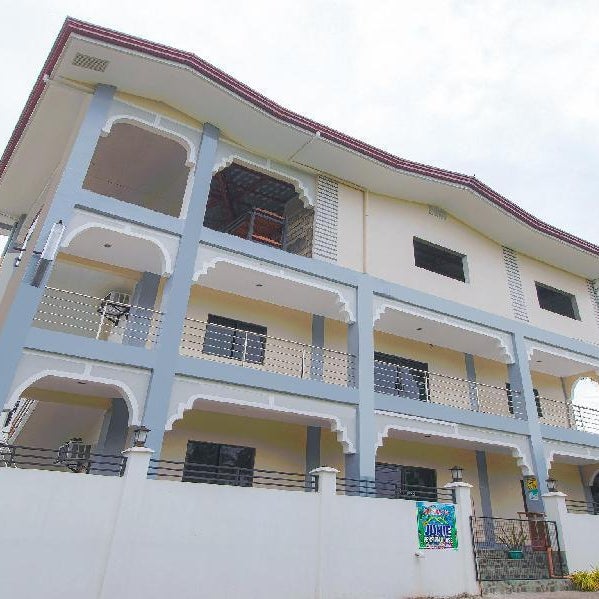 OYO 781 Junie Pension House Thumbnail