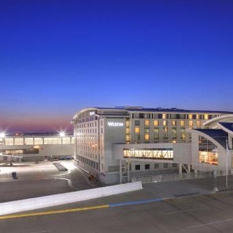 The Westin Detroit Metropolitan Airport Thumbnail