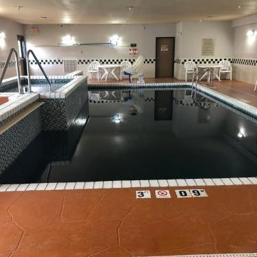 Country Inn & Suites by Radisson, Topeka West, KS Thumbnail