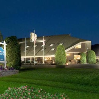 Commodores Inn Thumbnail