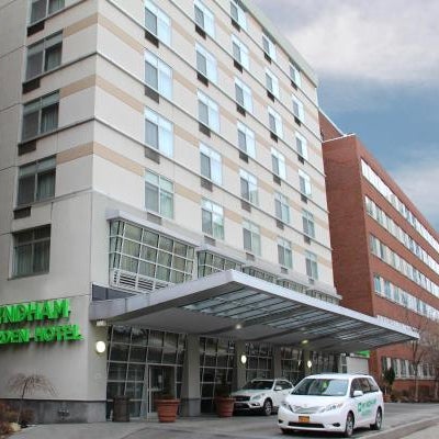 Wyndham Garden Buffalo Downtown Thumbnail