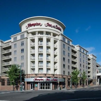 Hampton Inn By Hilton And Suites Memphis-Beale Street Thumbnail