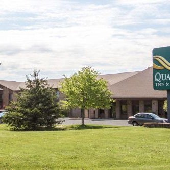 Quality Inn & Suites Sun Prairie Thumbnail