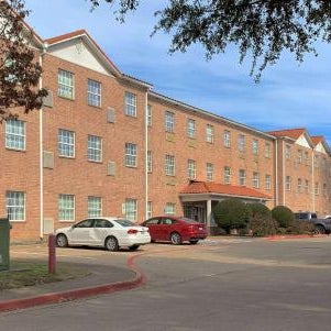 MainStay Suites Addison-Dallas Thumbnail