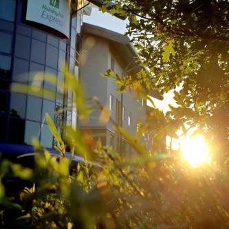 Holiday Inn Express Southampton - M27 J7 By IHG Thumbnail