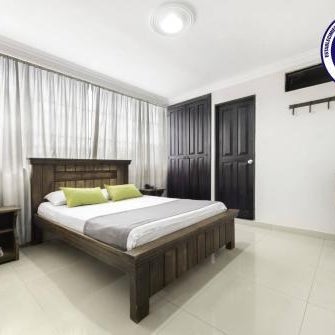 Hotel Comercial