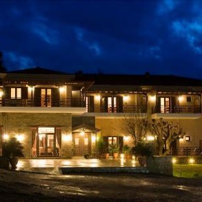 Dellas Boutique Hotel