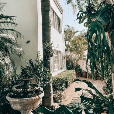 Battiss Guest House