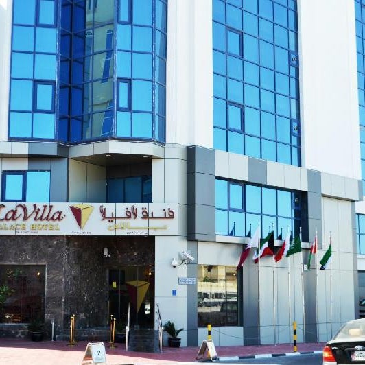 La Villa Palace Hotel