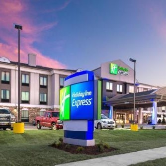Holiday Inn Express Hutchinson By IHG