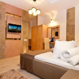 Hotel Confort Thumbnail