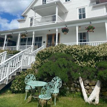 Orcas Hotel Thumbnail