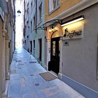 Hotel James Joyce Thumbnail