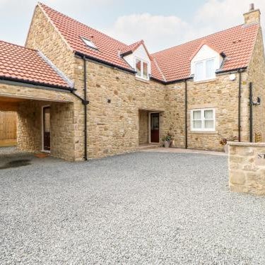 Stackyard House
