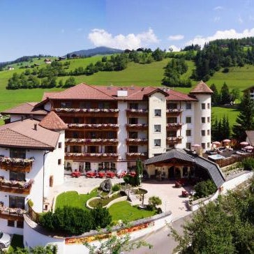 Almhof Hotel Call