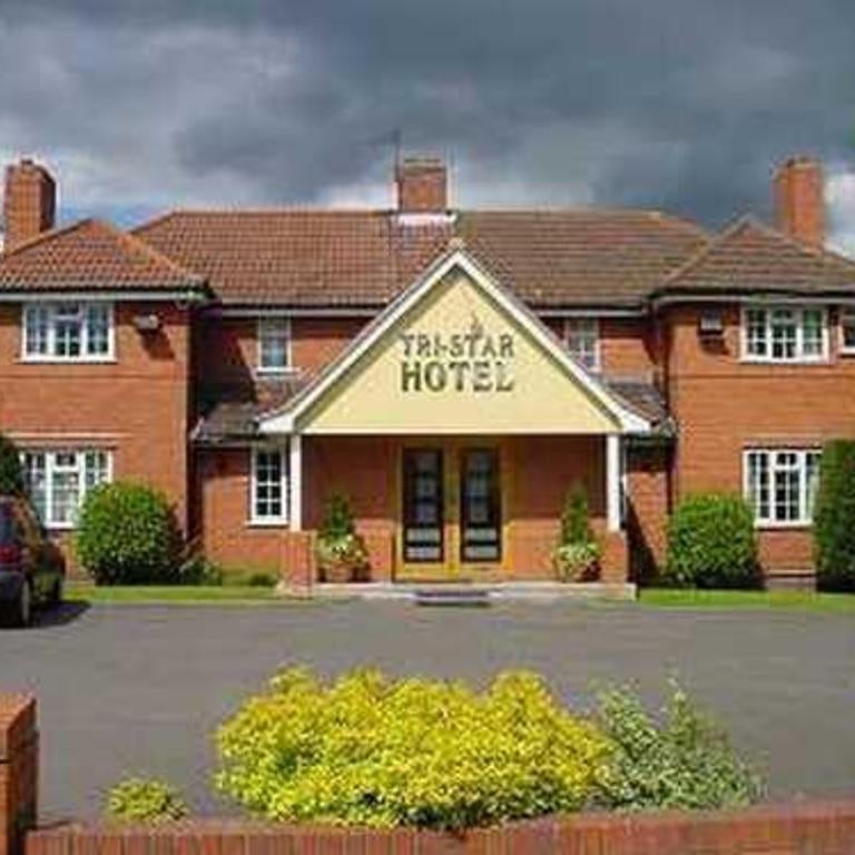 Tri-Star Hotel
