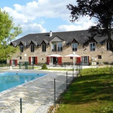 Logis Hôtel Auberge de Cartassac