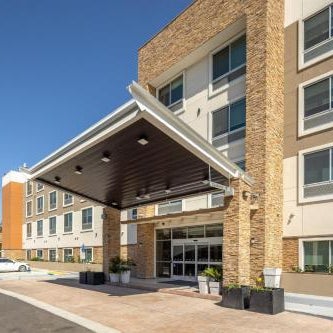 Holiday Inn Express & Suites - San Jose Silicon Valley By IHG Thumbnail