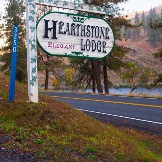 Hearthstone Elegant Lodge Thumbnail