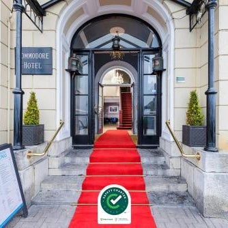 Commodore Hotel Thumbnail